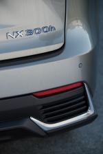 Lexus NX300h 2017 года (UK)